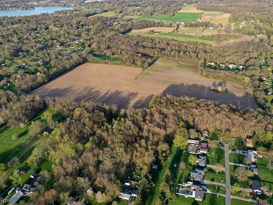2nd image of Krumroy Rd