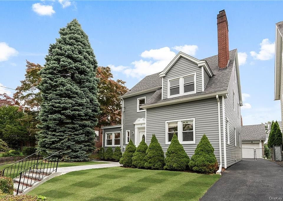 1st image of 69 Crestwood Ave