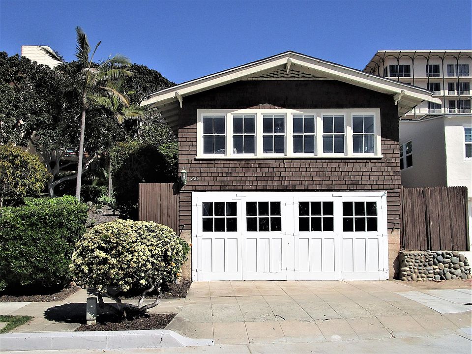 1st image of 825 Coast Blvd S #825