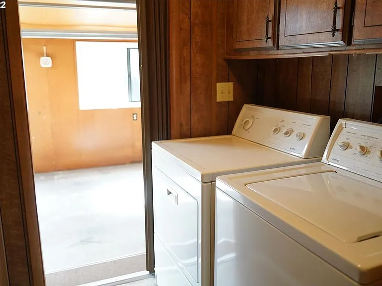 485 Myeena Loop — Photo 11