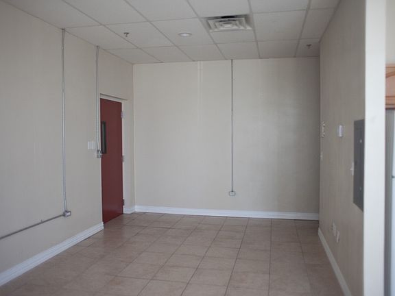 3rd image of 1309 13th St APT 108