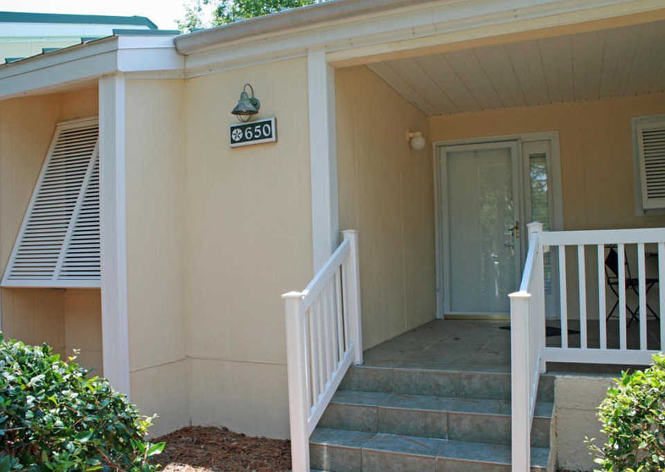 1st image of 650 Bayou Dr #650