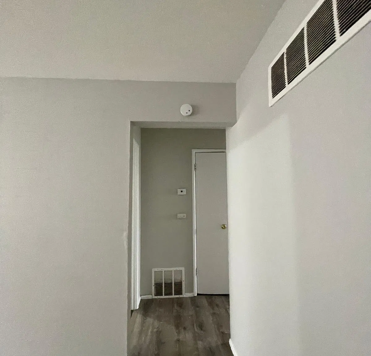 428 Chambers Rd — Photo 4