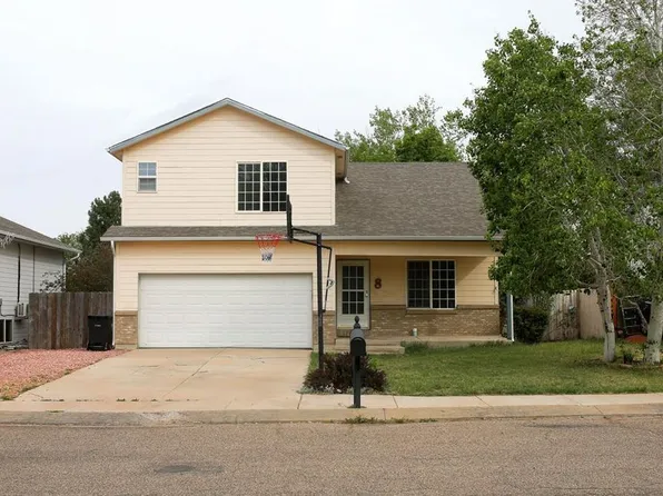 8 Borman Ct, Pueblo, CO 81001