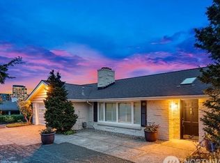 9631 Hilltop Rd, Bellevue, WA 98004