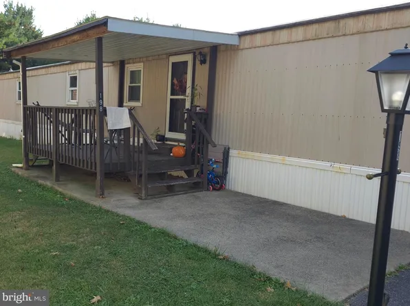 198 Shippensburg Mobile Est, Shippensburg, PA 17257