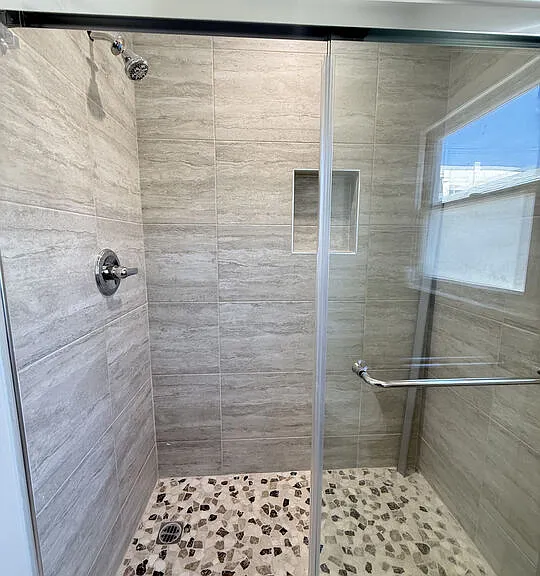 1154 N Orange Grove Ave #1/2 — Photo 9