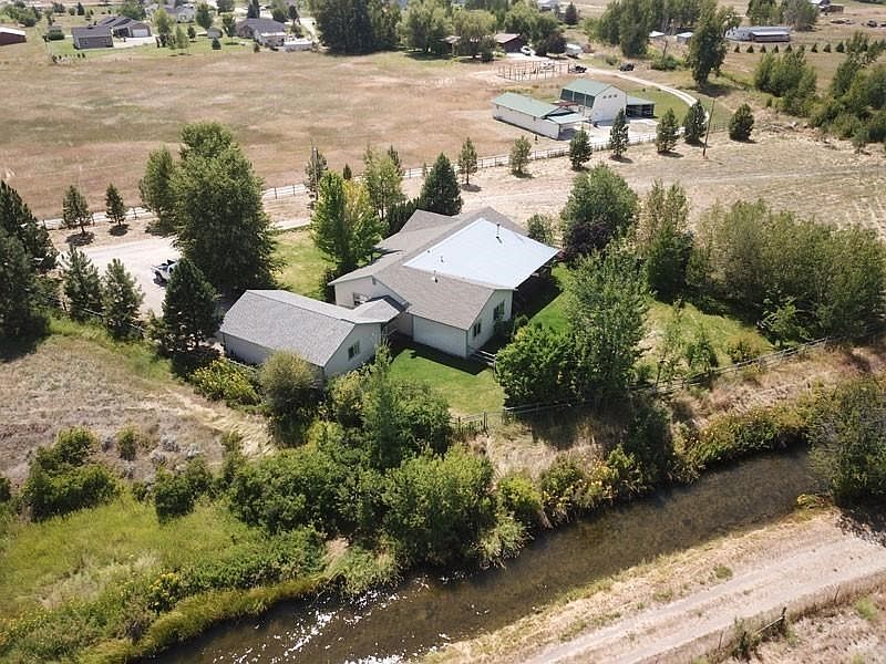 aerial Foley Lane