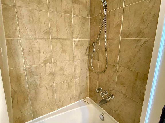 212339884_1348478302220177_8525987869314741868_n