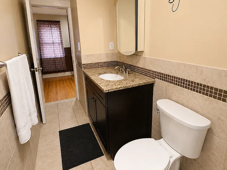 17 Euclid Ave #3 — Photo 15
