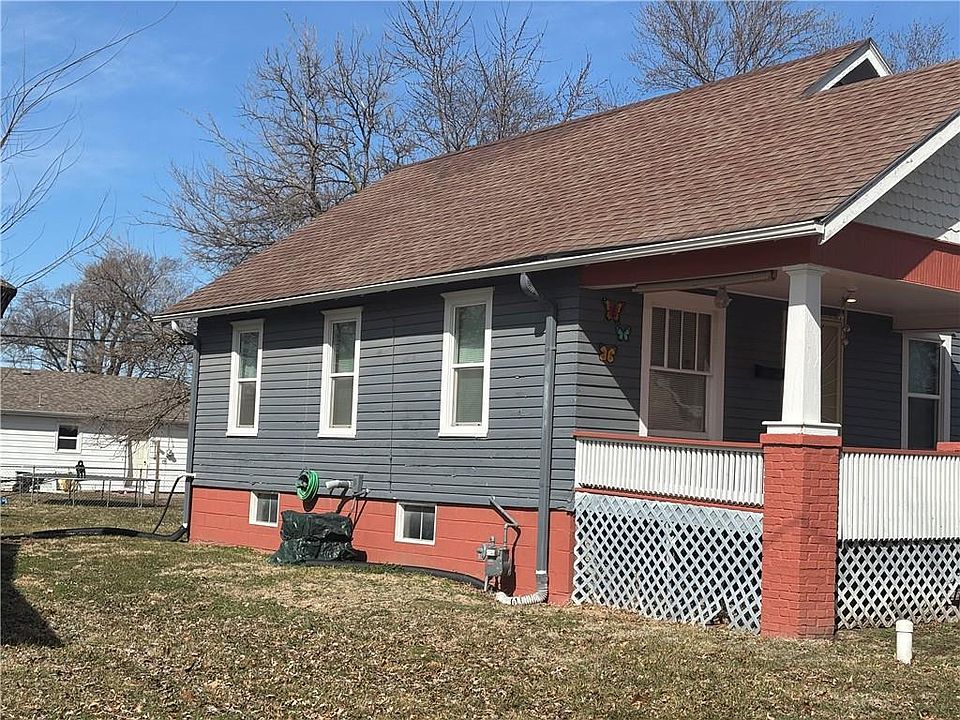 2nd image of 429 N Bond Ave