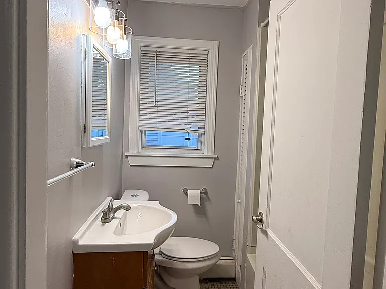 13 Nelson Rd #2 — Photo 10