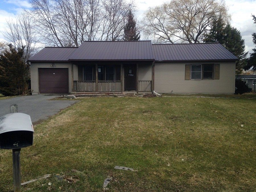 1st image of 8592 Tartan Dr N
