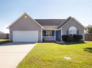 335 Gable Dr, Raeford, NC 28376