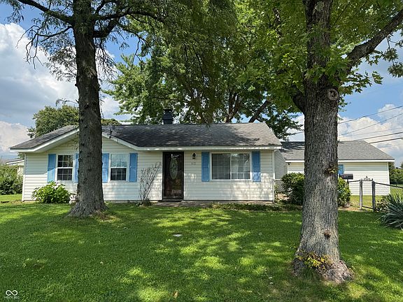 3rd image of 1431 Roberts Rd