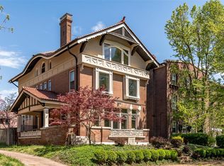 5045 Westminster Pl, Saint Louis, MO 63108