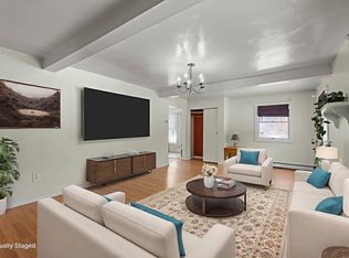 43 Davis St, Claremont, NH 03743