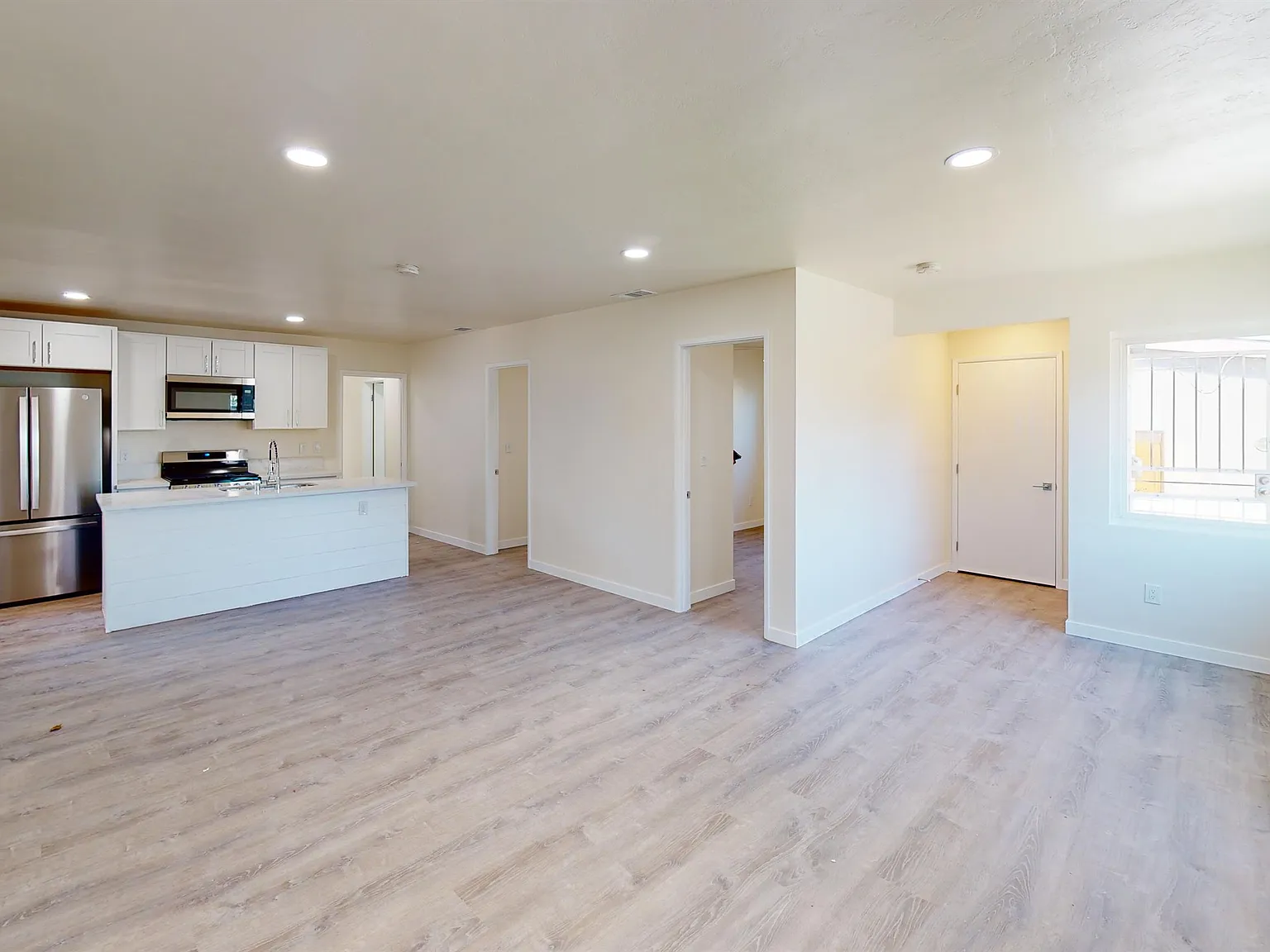 5126 Leo Street - 1 — Photo 3