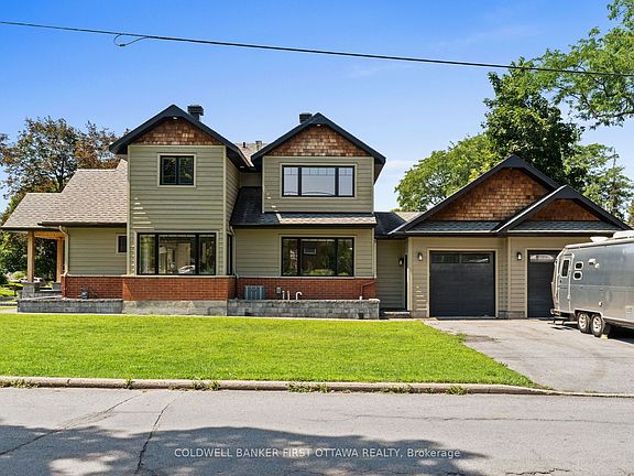 3rd image of 199 Mountbatten Ave