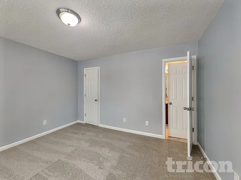 4828 Triger Ln — Photo 13