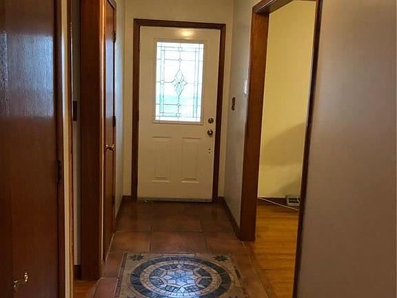2nd image of 7926 Rowland Ave