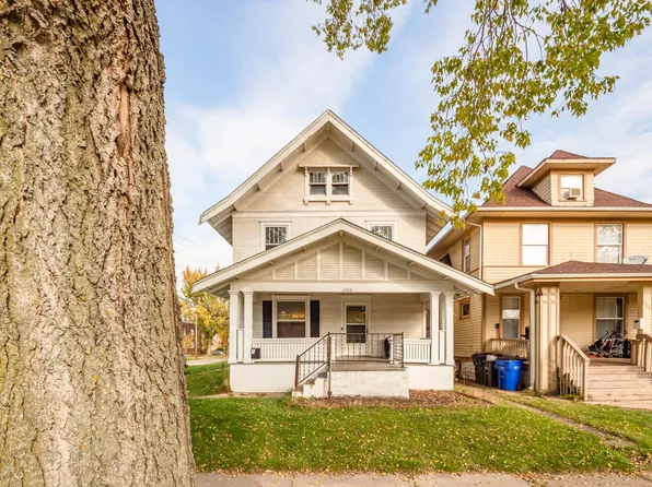 1700 Park Ave SE, Cedar Rapids, IA 52403