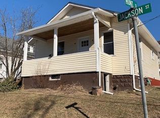 50 Jackson St, Dallas, PA 18612