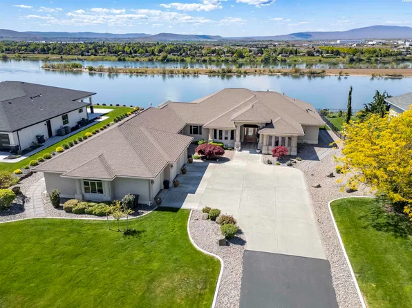 170 Alta Ln, Pasco, WA 99301