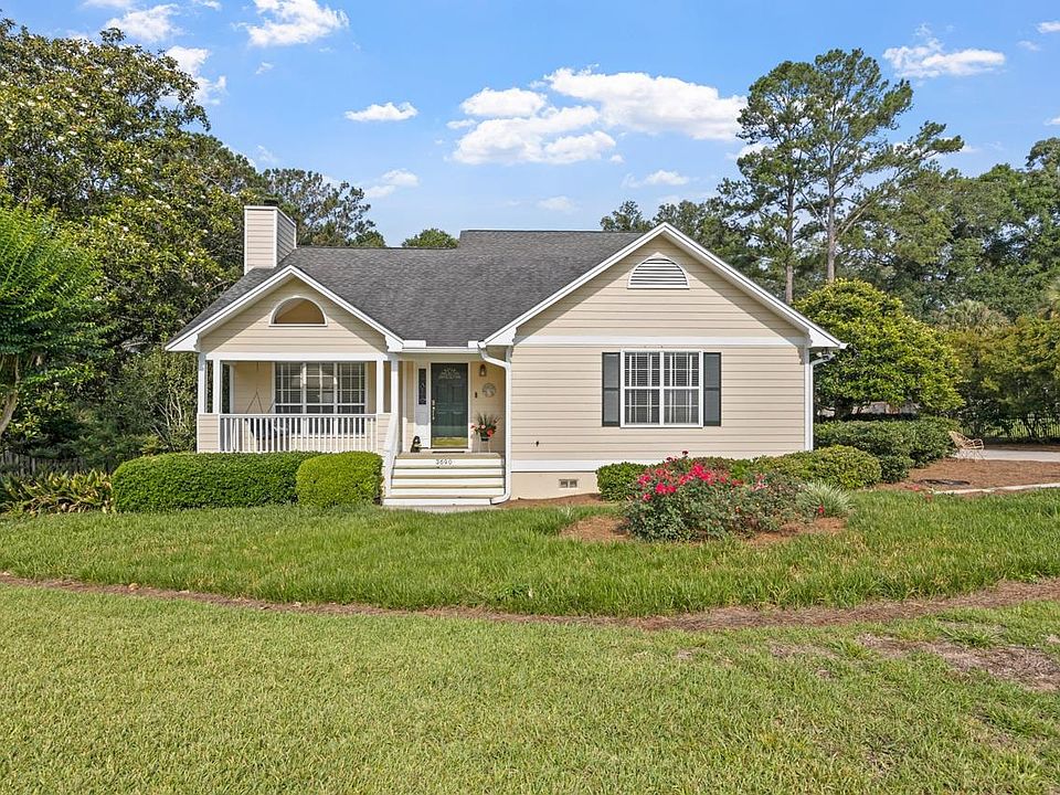 1st image of 3690 Dwight Davis Dr