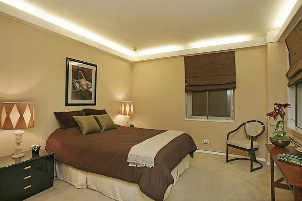 Sold by Corcoran | media 8