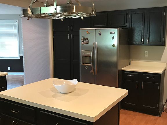 5th image of 125 McKay Hill Dr