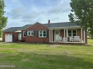 106 W Main St, Powellsville, NC 27967