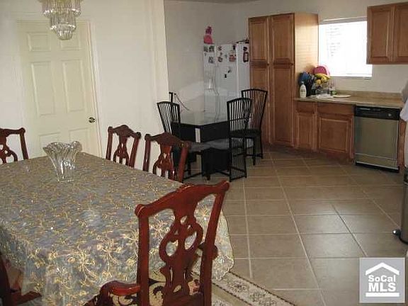 3rd image of 1531 W Juno Ave