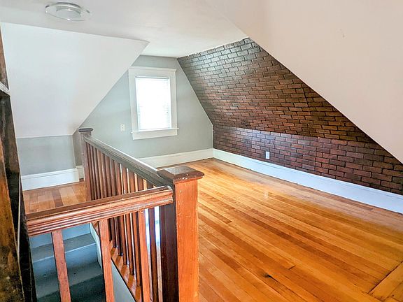 2nd image of 62 7th St Unit 3