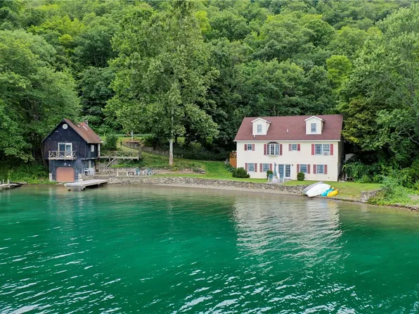 8922 W Lake Rd, Hammondsport, NY 14840