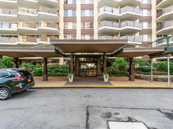 18-15 215th Street image 20 of 30