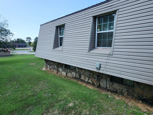 2806 Autumn Dr, Paragould, AR 72450