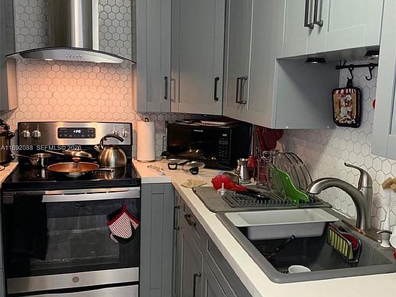 4th image of 4675 W 18th Ct APT 1011