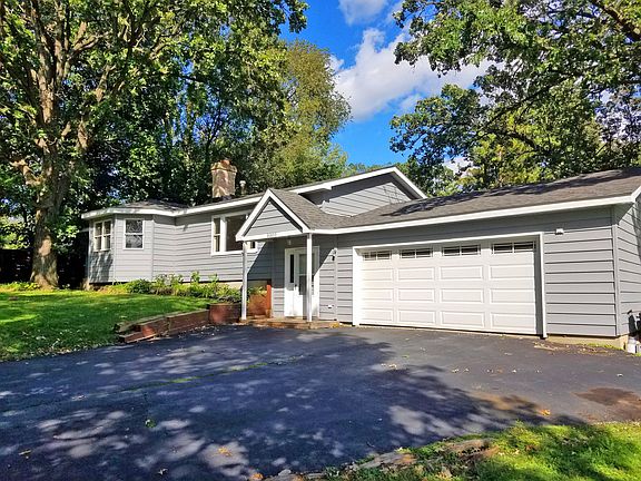 2nd image of 36893 N Alice Ln