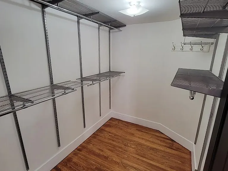 321 Grand Ave — Photo 39