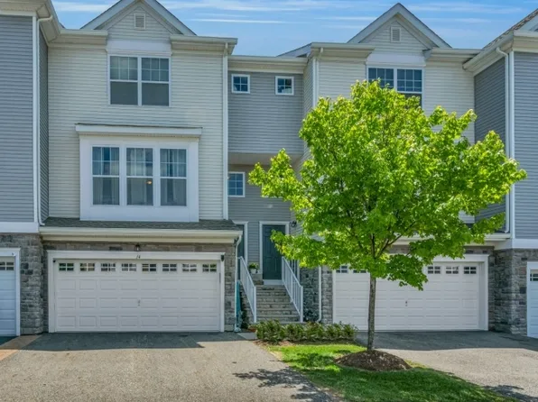 14 Blazingstar Way, Allamuchy Twp., NJ 07882