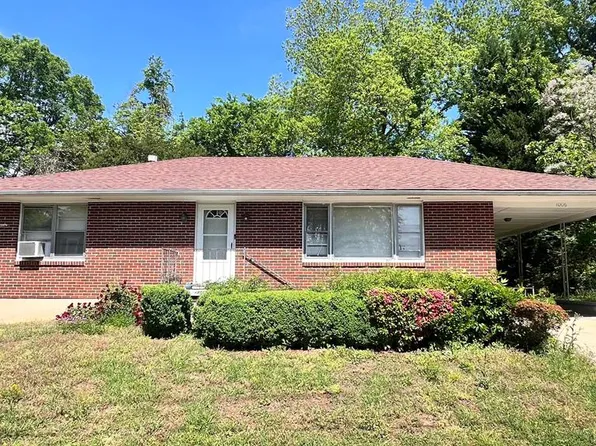 1006 Paxton St, Danville, VA 24541