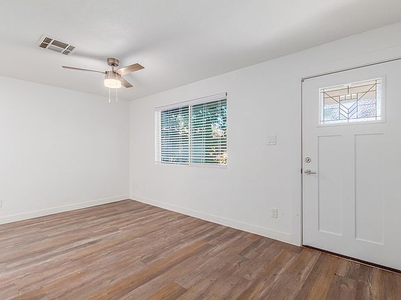 5th image of 510 N Horne APT 17
