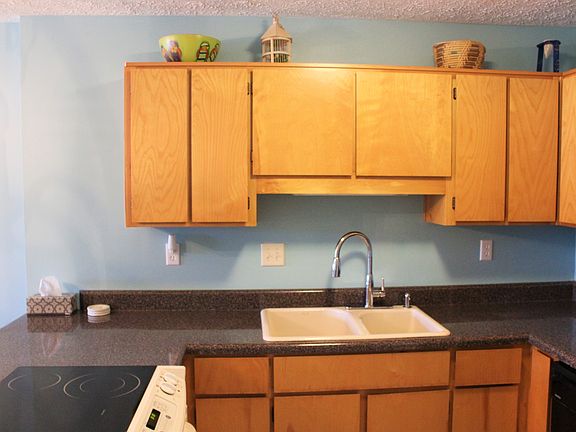 3rd image of 21824 Webb St APT 2