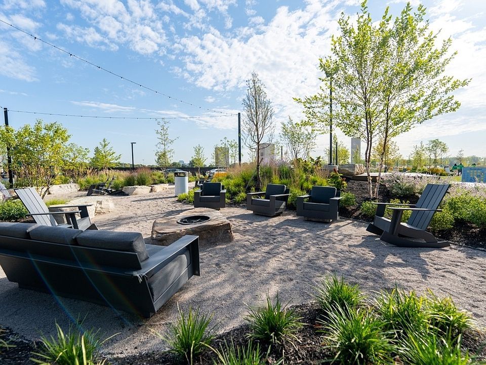 The Little Grand Market Seating