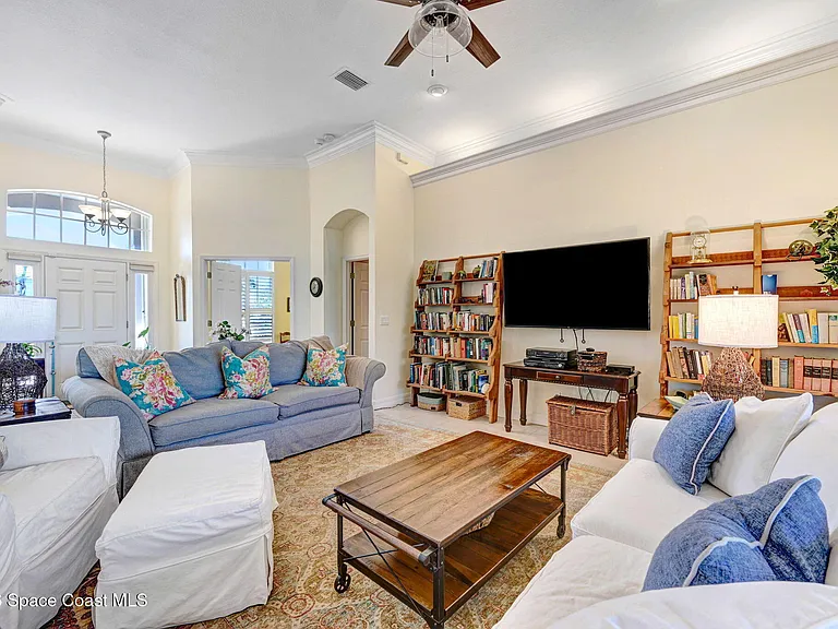 5327 Solway Dr — Photo 6