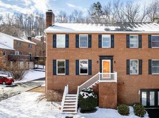 216 Emerald Dr, Harrisonburg, VA 22801