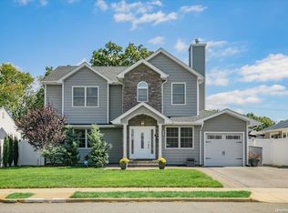 3777 Locust Ave, Seaford, NY 11783