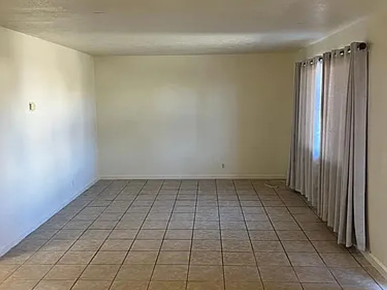 13360 Navajo Rd — Photo 3