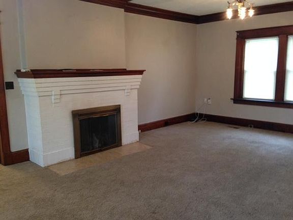 2nd image of 4943 Virginia Ave #1